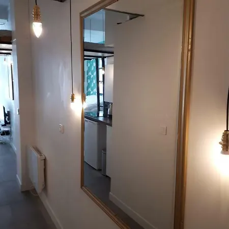 Cosy 30m² Denfert-rochereau District Apartment Paris